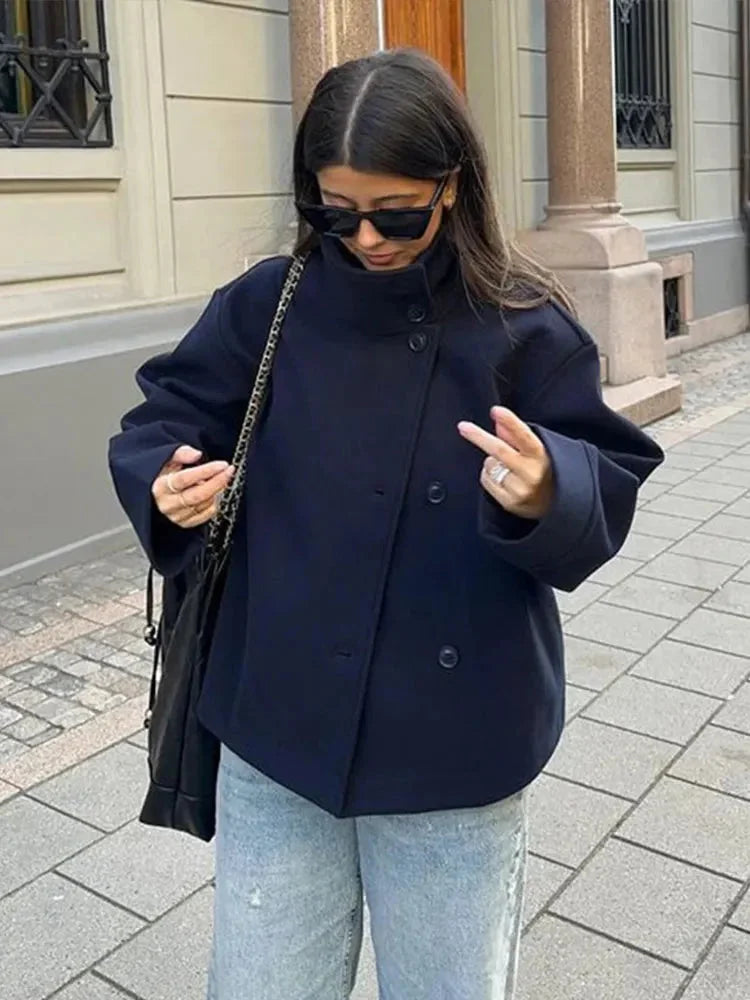 Vivioelis | Chaqueta Corta con Cuello Alto y Botones