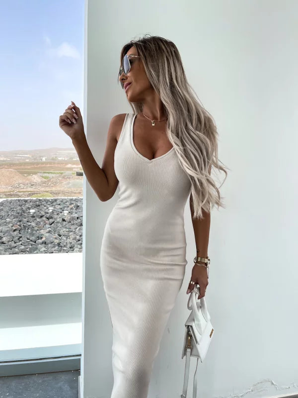 Latasha | Conjunto de Vestido midi de Manga Larga con Cuello en V
