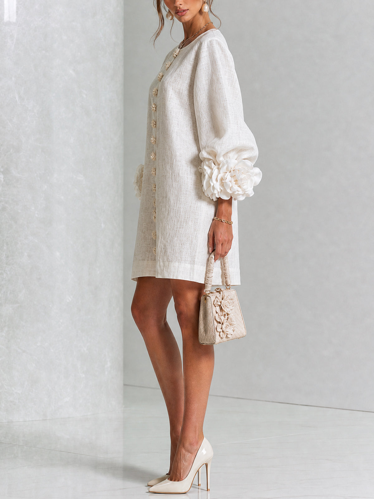 Nursel | Vestido Mini A-Line con Puños Florales