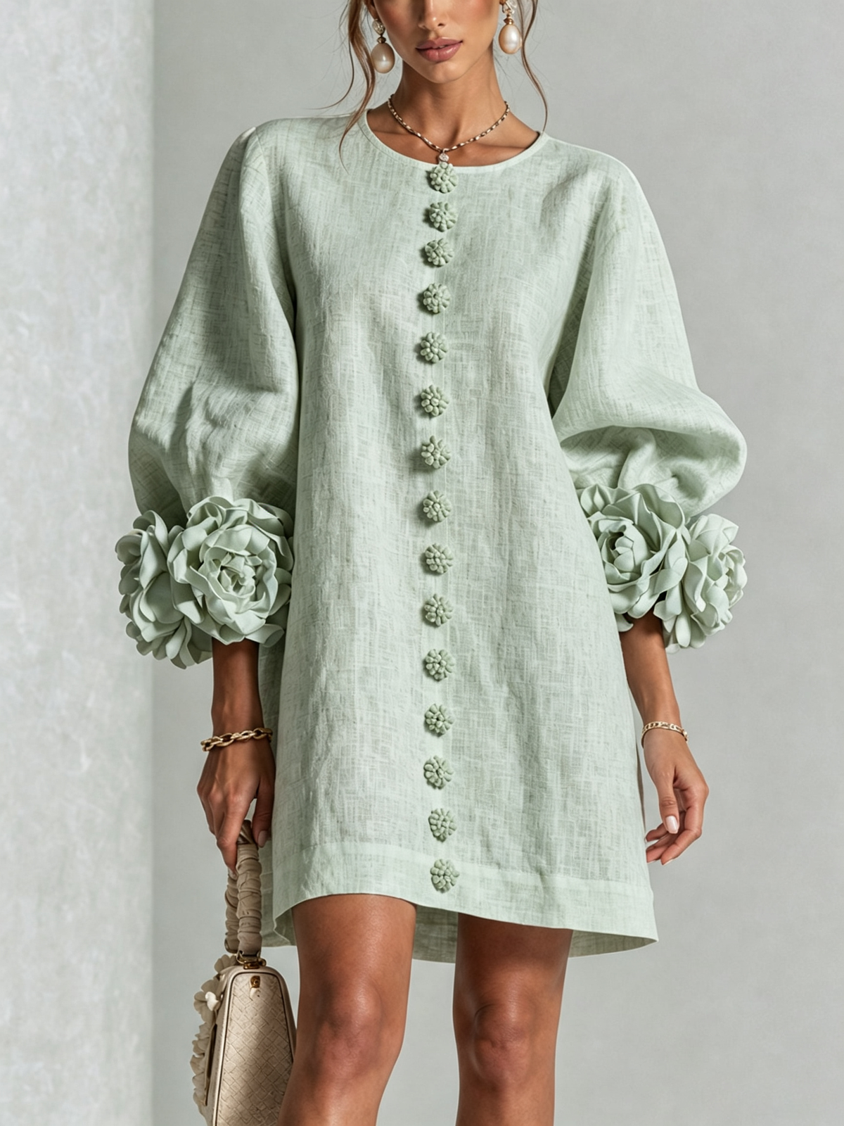 Nursel | Vestido Mini A-Line con Puños Florales