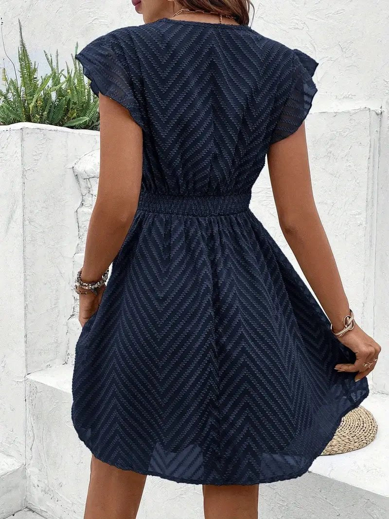 Lillian - Minivestido Con Cuello en V y Ribete de Encaje