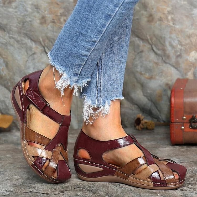 Kareena - Sandalias Planas Con Tiras y Aberturas Puntera Cerrada