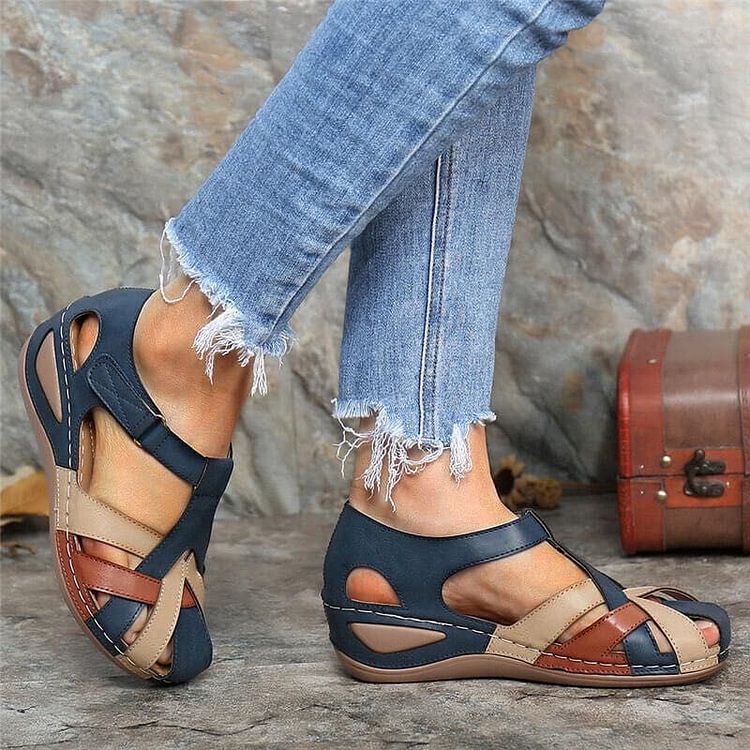 Kareena - Sandalias Planas Con Tiras y Aberturas Puntera Cerrada