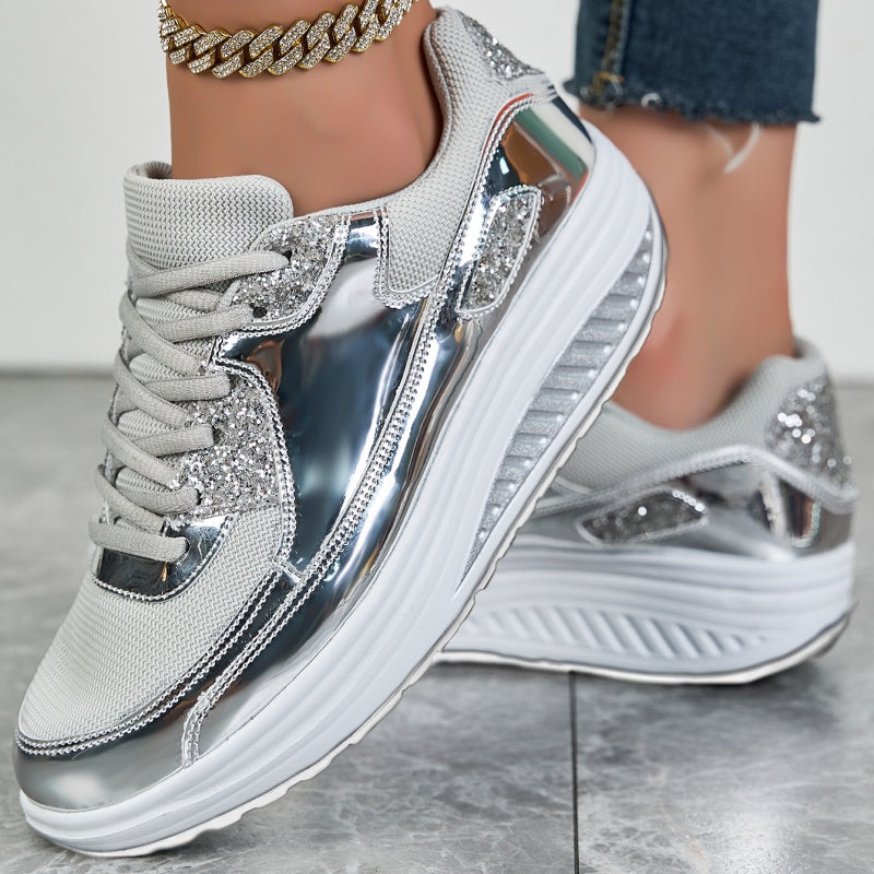 Darina | Zapatillas Casuales Con Plataforma Paneles Metalizados y Cordones