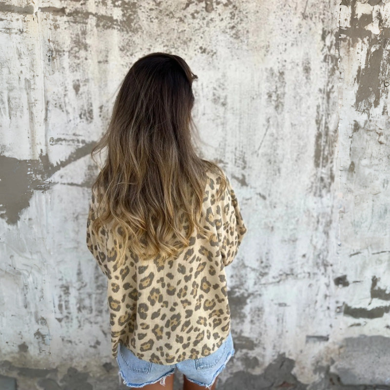 Leely | Camisa De Manga Larga Con Estampado De Leopardo Y Cierre Frontal Con Botones