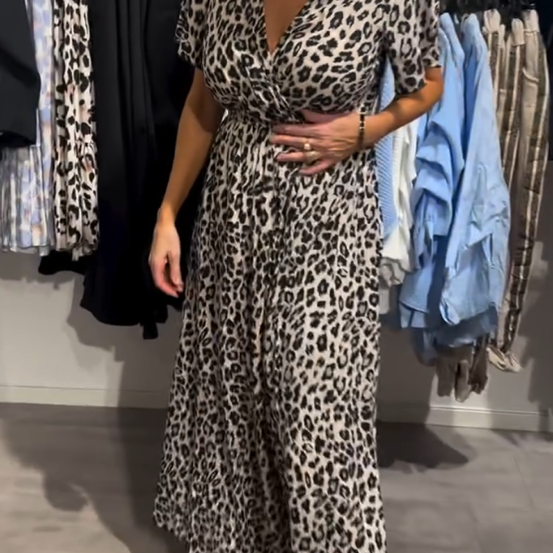 Sirina | Vestido Maxi Estampado Leopardo Escote V