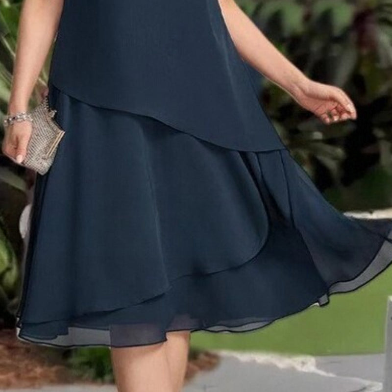 Relasha - Vestido Midi Con Mangas de Encaje en Capas