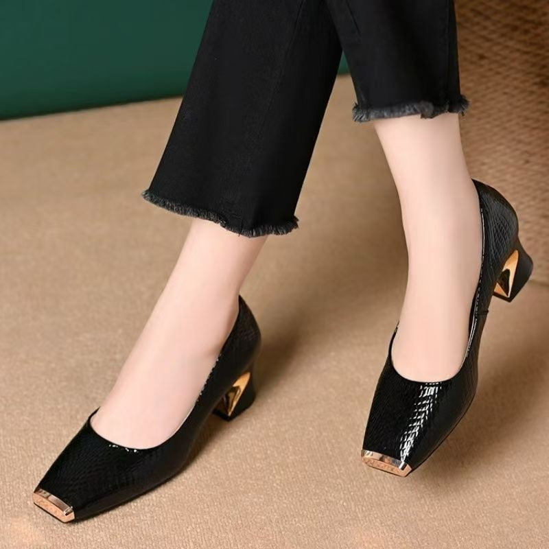 Jeong | Zapatos de Tacón Cuadrado con Textura