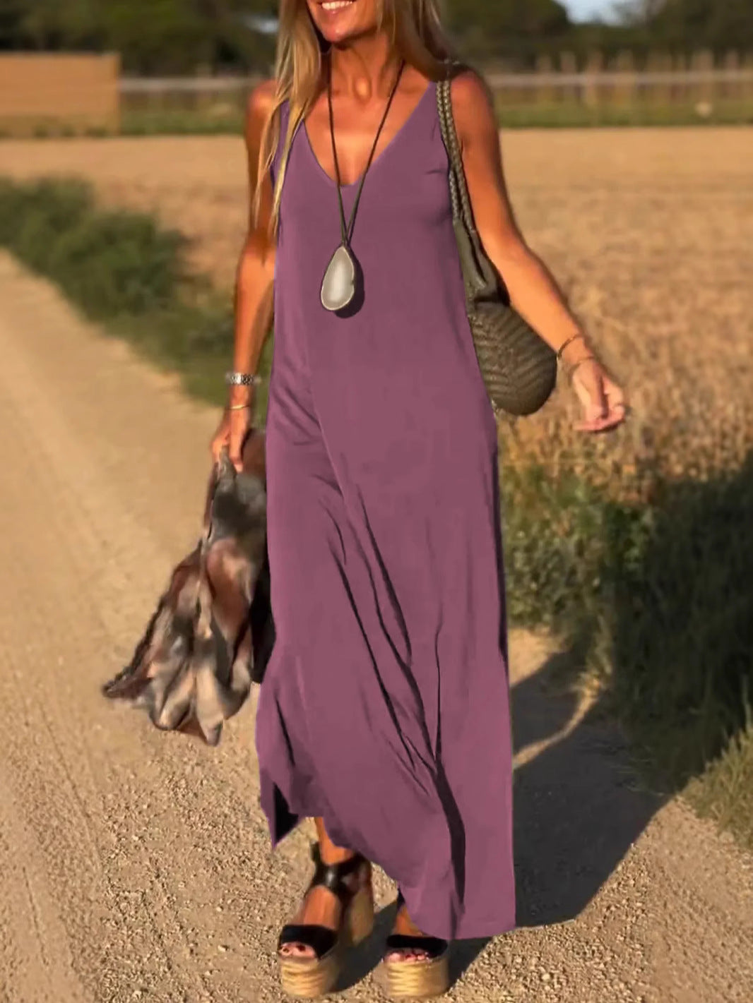 Evelyne - Vestido Largo Sin Mangas Con Cuello en V